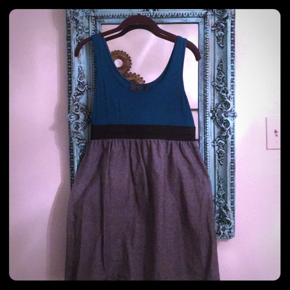 Blue and gray tank